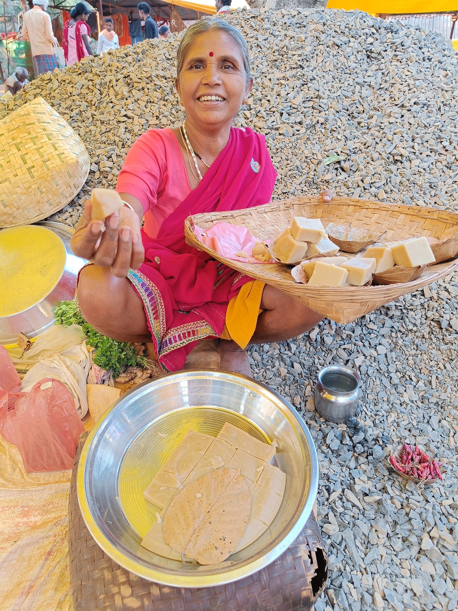 नक्सलगढ़ से गुजरी तिरंगा यात्रा, कर्रेगुट्टा तक पहुंचेंगे बाइकर्स