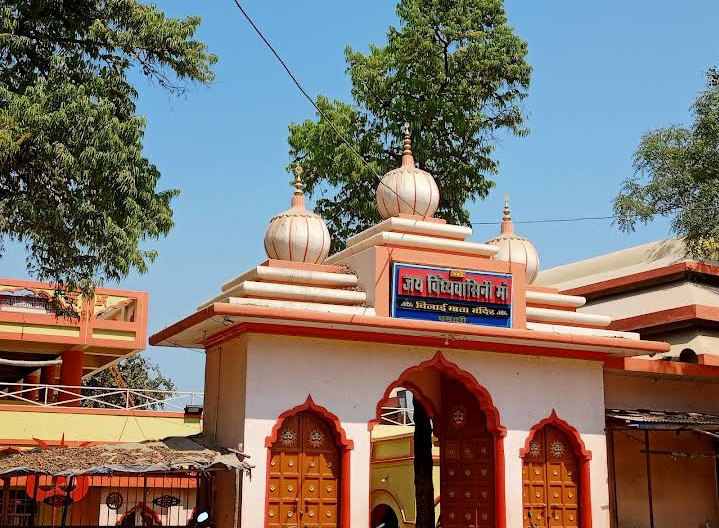 धमतरी: ट्रेलर की टक्कर से मुंबई की महिला बाइकर की मौत