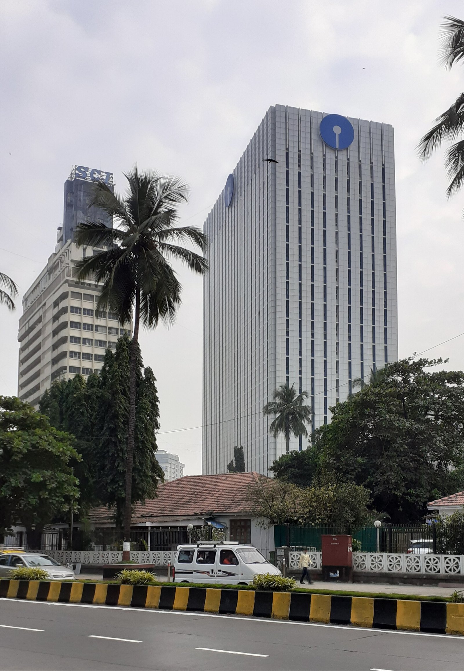 लावारिस जमा में SBI टॉप पर, RBI के पास ₹86,917 करोड़ फंसे